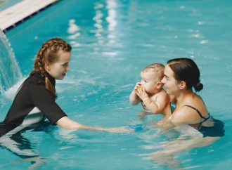Jak bezpieczne i efektywne nauki pływania wpływają na rozwój i zdrowie Twojego dziecka?